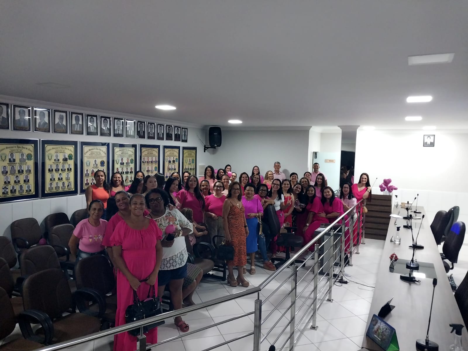 Veja: Palestra sobre o Outubro Rosa na Câmara Municipal